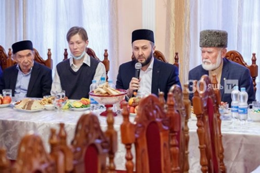 Урысча язучы чын татар зыялысын искә алдылар