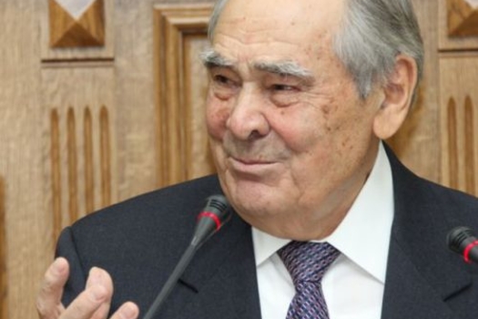 Шәймиев: «Прокурорлар мәктәпләрдә йөрде – алар Конституцияне таптап йөрде»