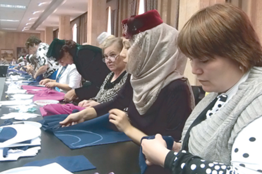 Кызлар чигә милли калфак…