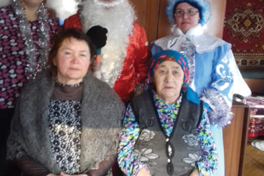 Кыш Бабай килде безгә дә