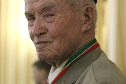 Бер гасырлык гомер