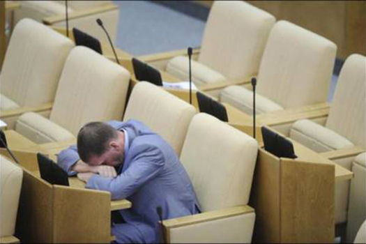 ДЕПУТАТ ТОРМЫШЫ БИГРӘК АВЫР
