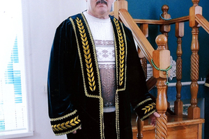 «Җеннәр өшкергәнне тыныч кына тыңлап утырмый»